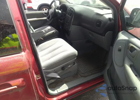 2005 Dodge Grand Caravan Sxt from USA, damaged, VIN 2D4GP44LX5R482367